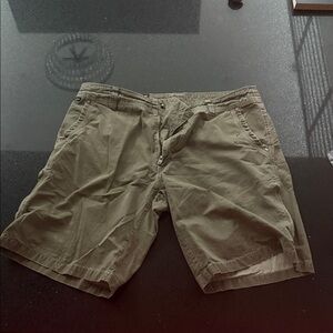Kuhl Men's Khaki Cargo Shorts